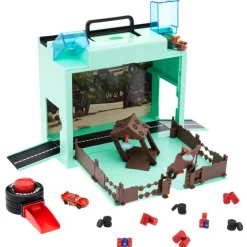 New Disney Store Coffret de jeu transportable La casse de Martin, Disney Pixar Cars