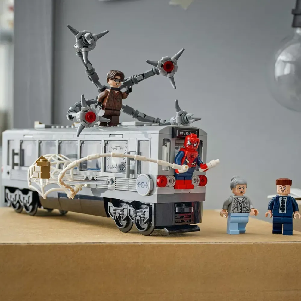 Disney Store LEGO Marvel La scène du train de Spider-Man et Docteur Octopus 76321