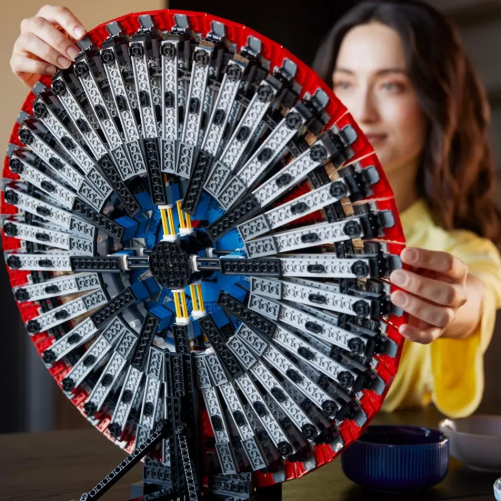 Clearance Disney Store LEGO Super Heroes Le bouclier de Captain America Set 76262