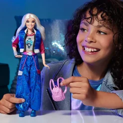 Clearance Disney Store Mattel Poupée mode Addison, Zombies 4 ː L'aube des vampires
