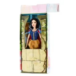 Sale Disney Store Poupée Blanche Neige classique, Blanche Neige et les Sept Nains